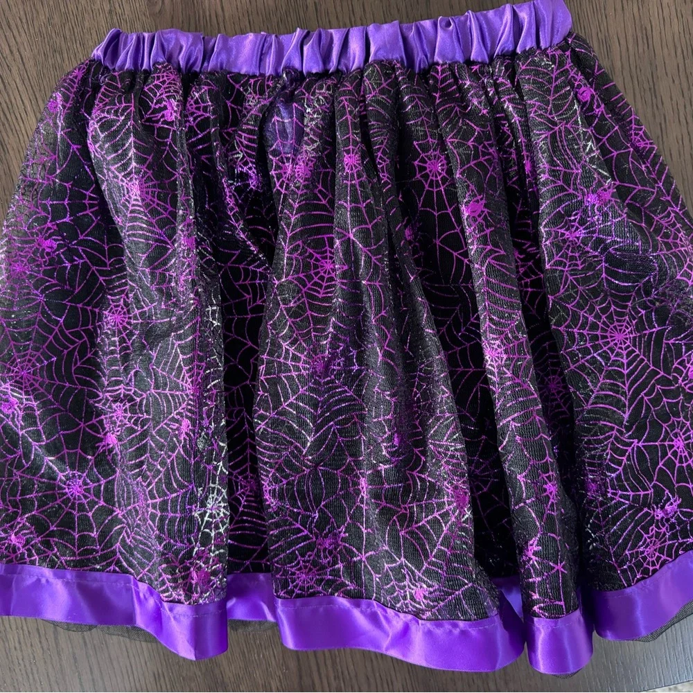 NEVER WORN Kids Purple and Black Spiderweb Halloween Skirt